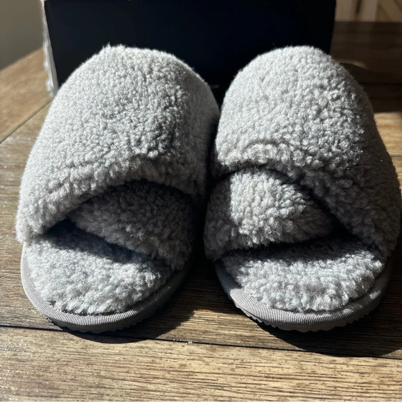 Sorel Slippers NIB - Picture 10 of 14